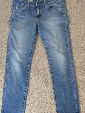 AG Adriano Goldschmied “The Beau” Slouchy Skinny Jeans 27/4
